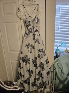 Macy's | Dresses | Green And Gold Prom Dress | Poshmark